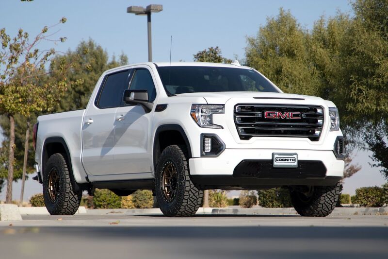Cognito 19-24 Chevy/GMC Silverado/Sierra 1500 2WD/4WD 3in Standard Leveling Lift Kit - 110-90797