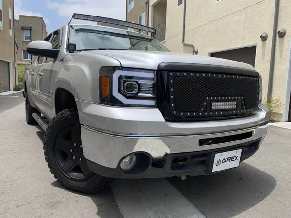AlphaRex 07-13 GMC Sierra 1500 (No Clsc) LUXX-Series LED Proj HL Jet Blk w/Actv Lgt &amp; Seq.Sig / DRL - 880097