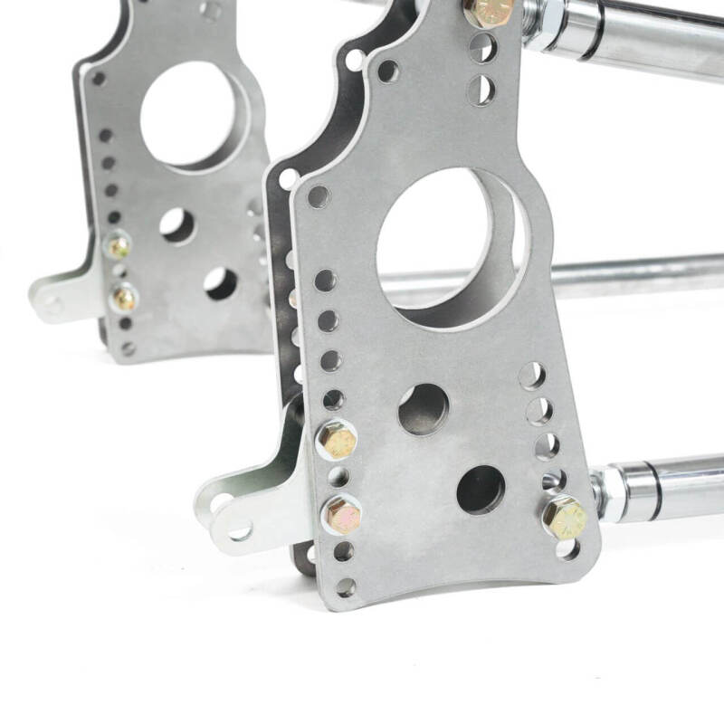 QA1 HD Pro Rear Drag 4-Link System - No Shocks/Springs - R070-000 - close-up view
