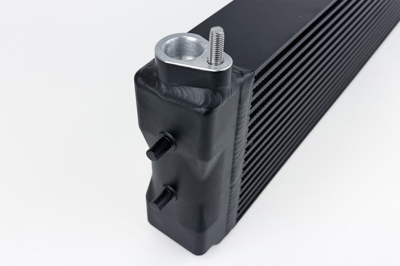 CSF F1X M5/M6 and F9X M5/M8 High-Performance Engine Oil Cooler - 8317