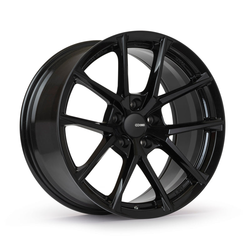 Enkei Helix 18x8.5 / 5x114.3 BP / 45mm Offset / 72.6mm Bore - Black - 549-885-6545BK