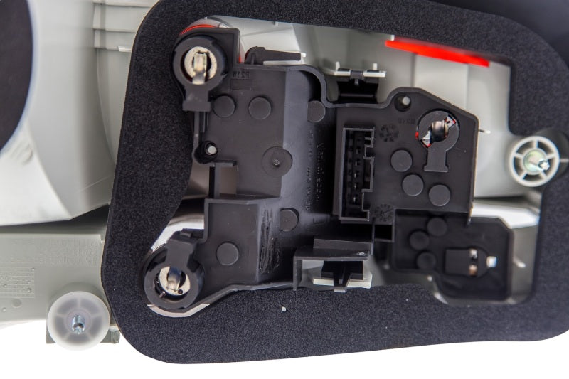 Hella 2008-2011 BMW 1 Series M Right Tail Light - 009615101