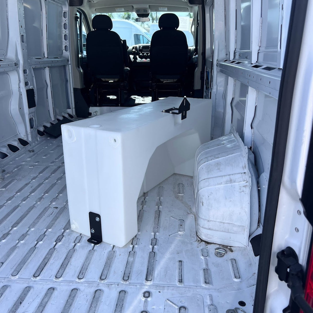 S&amp;B 39 GALLON WHEEL WELL WATER TANK FOR 2013-2024 DODGE / RAM PROMASTER 1500, 2500, 3500 136&quot;, 159&quot;, AND 159&quot; EXT (BOTH SIDES) - 10-3018