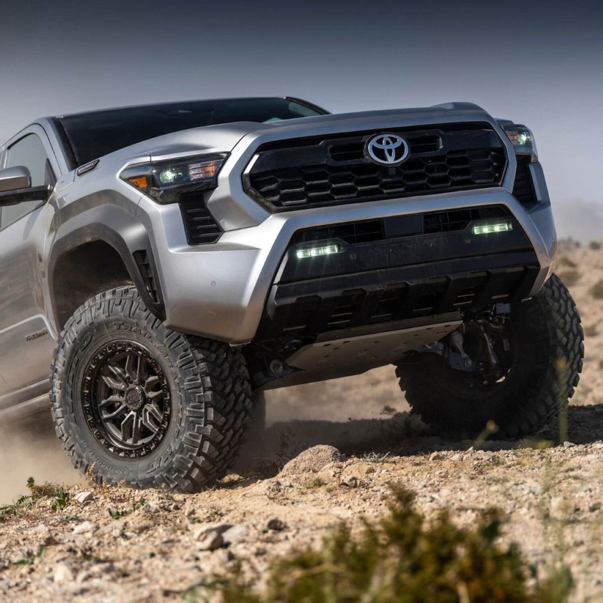 Old Man Emu 2024+ Toyota Tacoma MT64 Kit w/Forged Billet UCA FR 3IN/220-330LB RR 2IN/880LB - 1132K