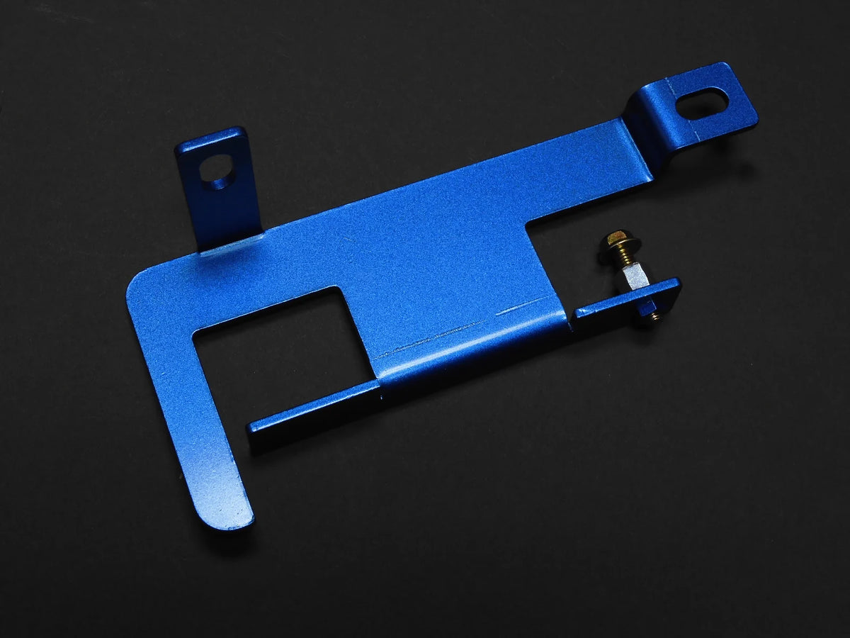 Cusco Oil Catch can AE86 Levin/Trueno *Mounts in factory oil cooler position For some US models* - 116 009 A