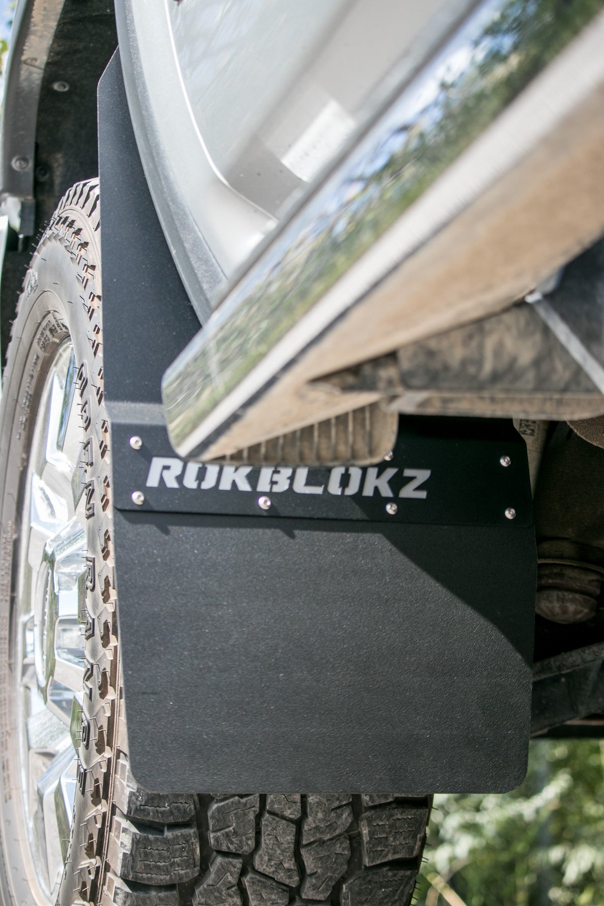RokBlokz - GMC Sierra 1500/2500/3500 HD STEPBACK (3rd Gen) 2015-2019 Mud Flaps