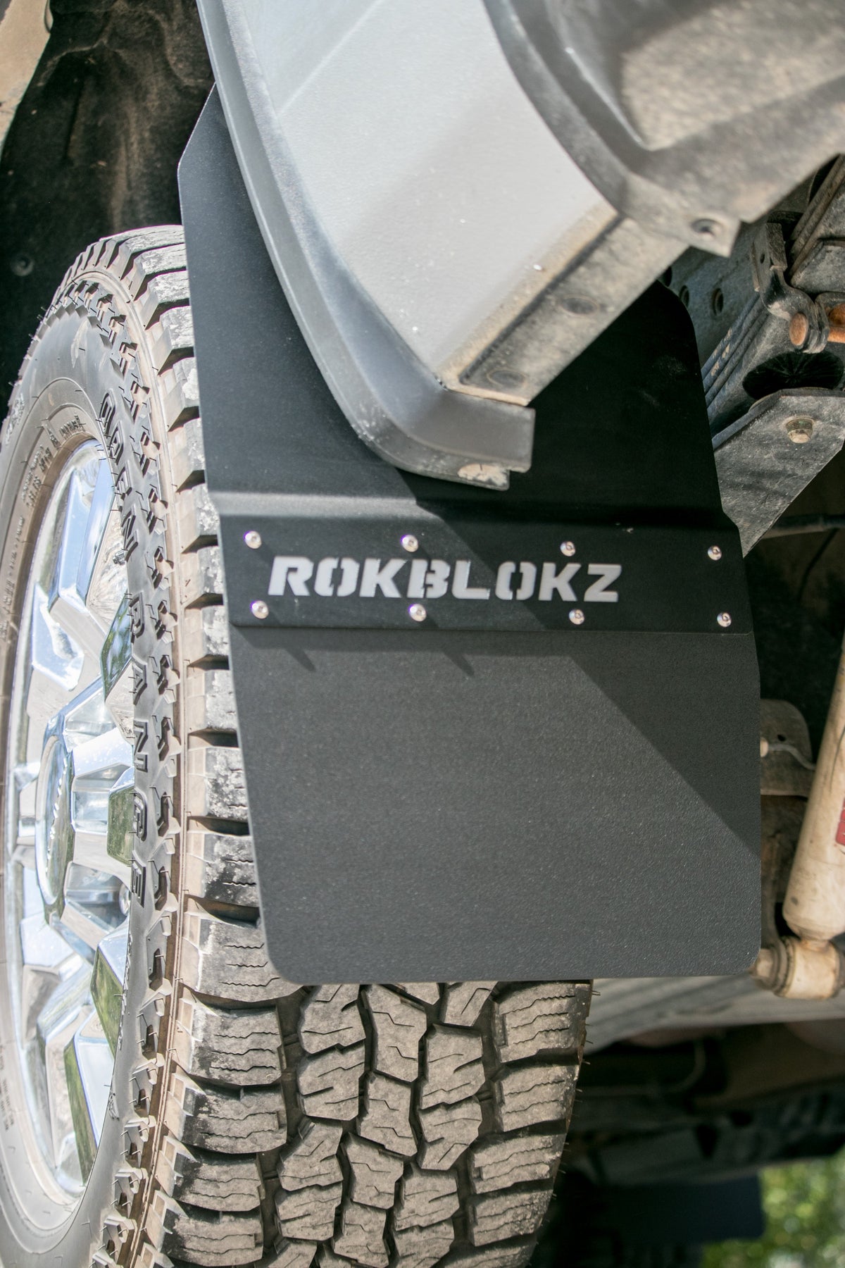 RokBlokz - GMC Sierra 1500/2500/3500 HD STEPBACK (3rd Gen) 2015-2019 Mud Flaps