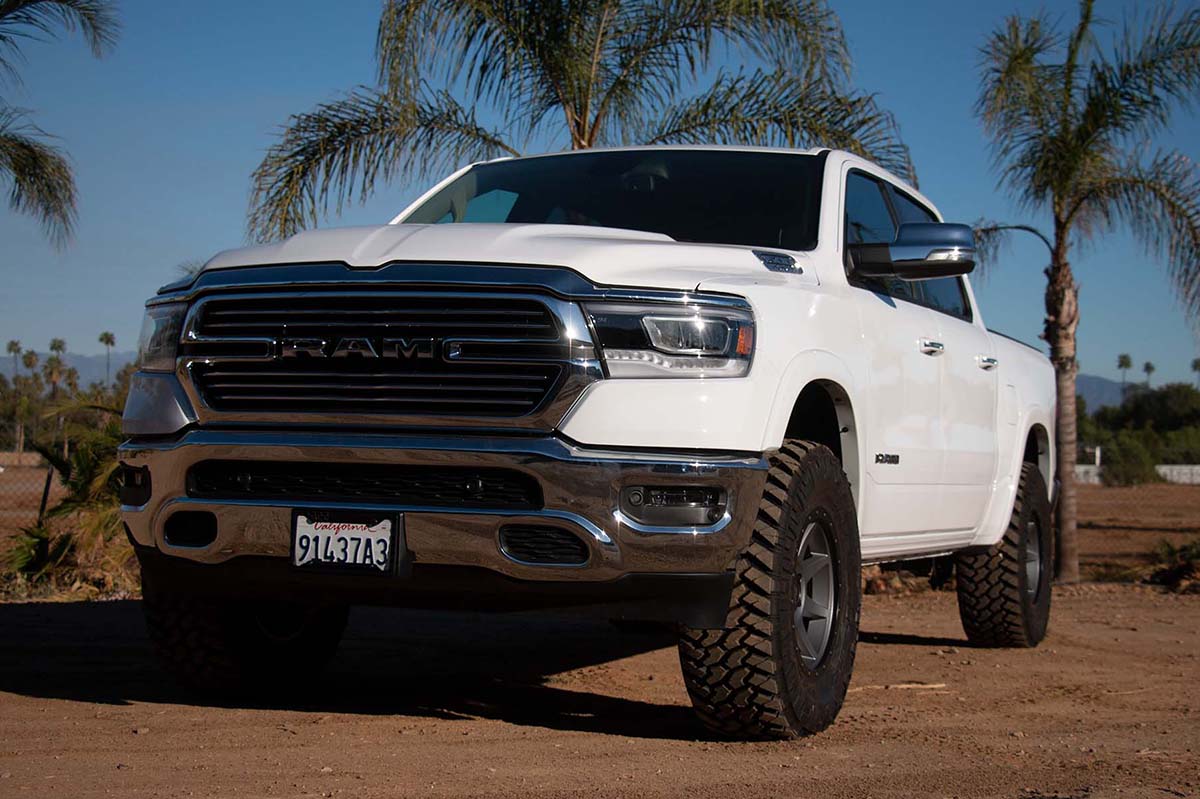 2019+ Ram 1500 2-3in. Stage 3 Suspension System w/ Tubular Upper Control Arm - K213113T