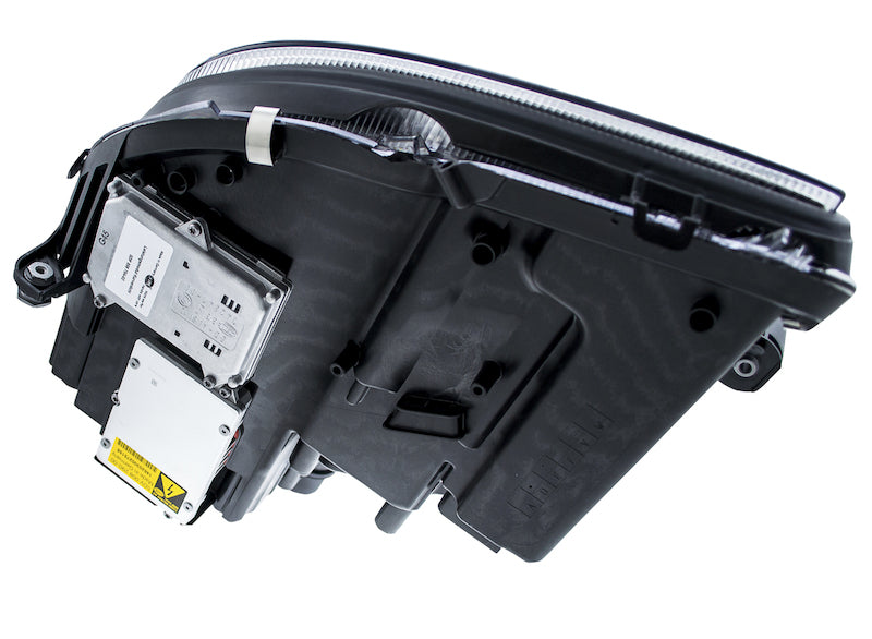 Hella 2005-2010 Mercedes-Benz CLS500 Bi-Xenon Headlight Assembly - 008821361
