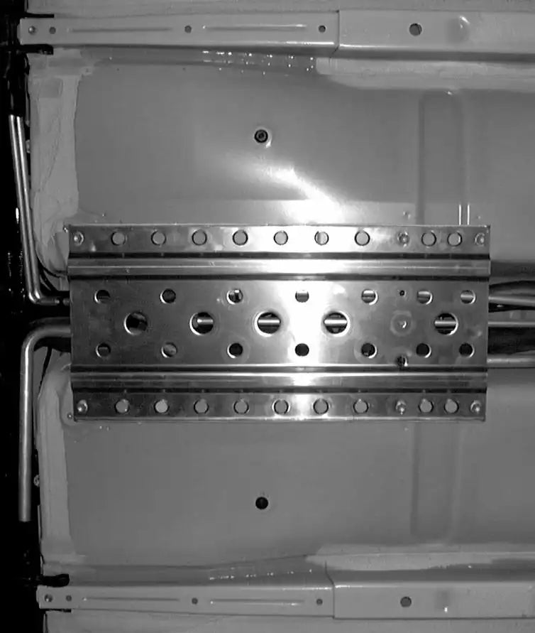 Cusco Power Brace Floor Subframe Plate Blue - ZZW30 (MR-S, MR-2 Spider) - 157 245 A