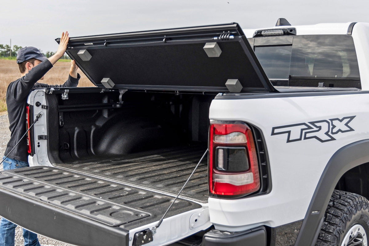Rough Country - Hard Low Profile Bed Cover -6&#39;4&quot; - No Rambox - Ram 1500 (19-23)/1500 TRX (21-23) - 47320650