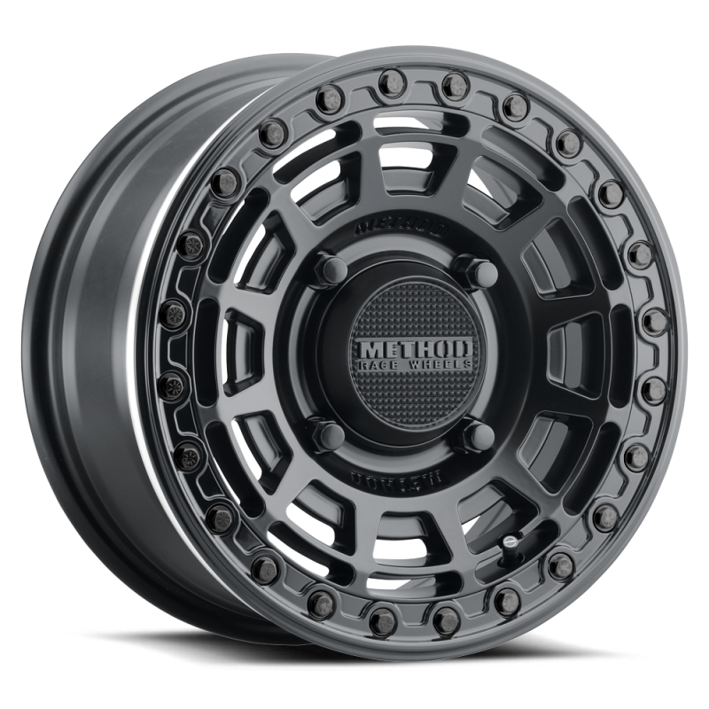 Method MR415 Beadlock 15x7 / 5+2/38mm Offset / 5x4.5 / 76mm CB Matte Black Wheel - Gloss Black Ring - MR415570121052B