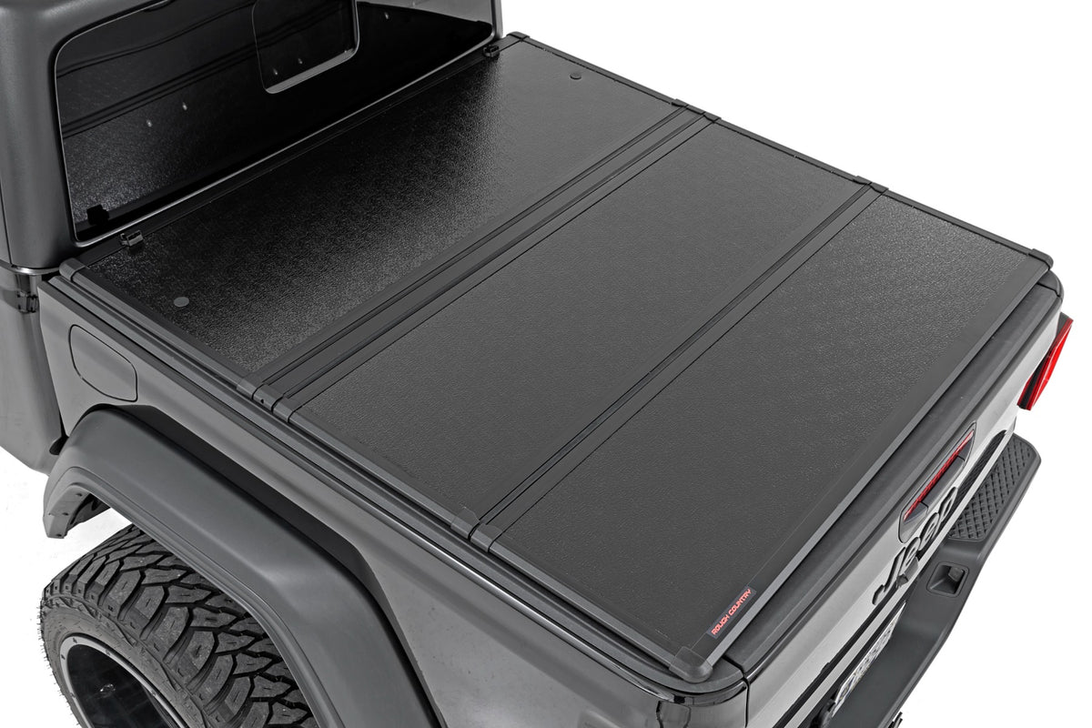 Hard Folding Bed Cover | 5&#39; Bed | Jeep Gladiator JT 4WD (2020-2023)