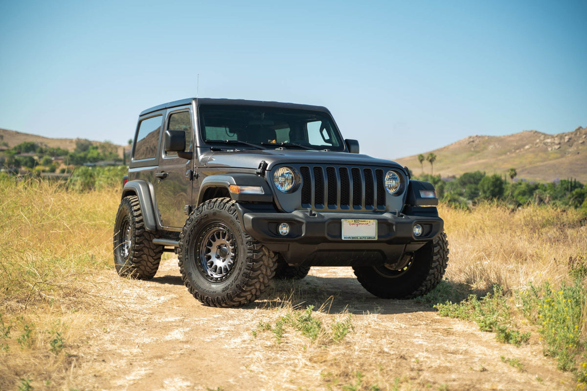 DV8 Offroad - 2018-2026 2-Door Jeep Wrangler JL | OE Plus Side Steps - SRJL-10