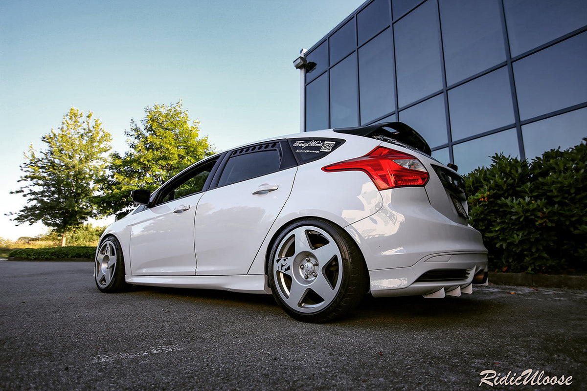 2013-2018 Ford Focus ST Diffuser Fins (6-Pack)