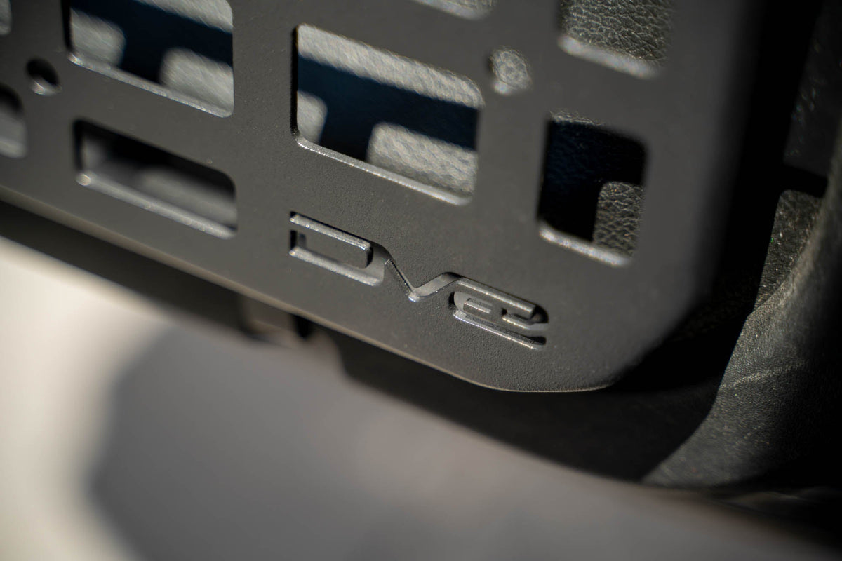 DV8 Offroad - 2018-2026 Jeep Wrangler JL & 2020-2026 Gladiator JT | Slim Rear Door Molle Pockets - MPJL-08