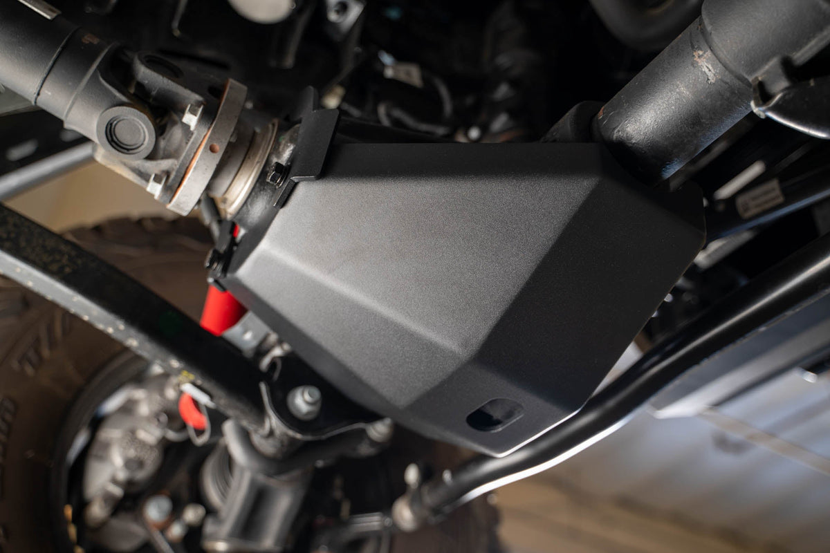 DV8 Offroad - 2018-2026 Jeep Wrangler JL & 2020-2026 Gladiator JT | Dana 44 Front Differential Skid Plate - SPJL-12