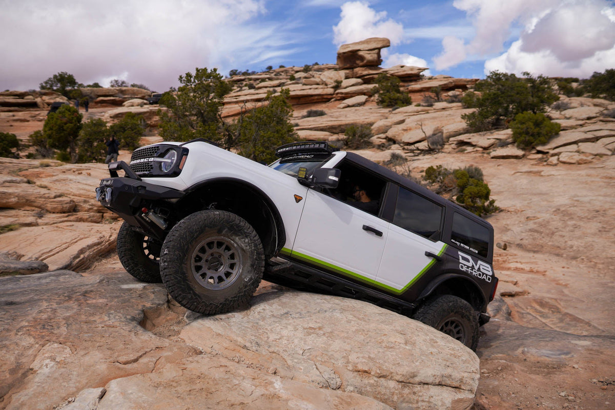 DV8 Offroad - 2021-2026 Ford Bronco | FS-15 4-Door Rock Sliders V2 - SRBR-07