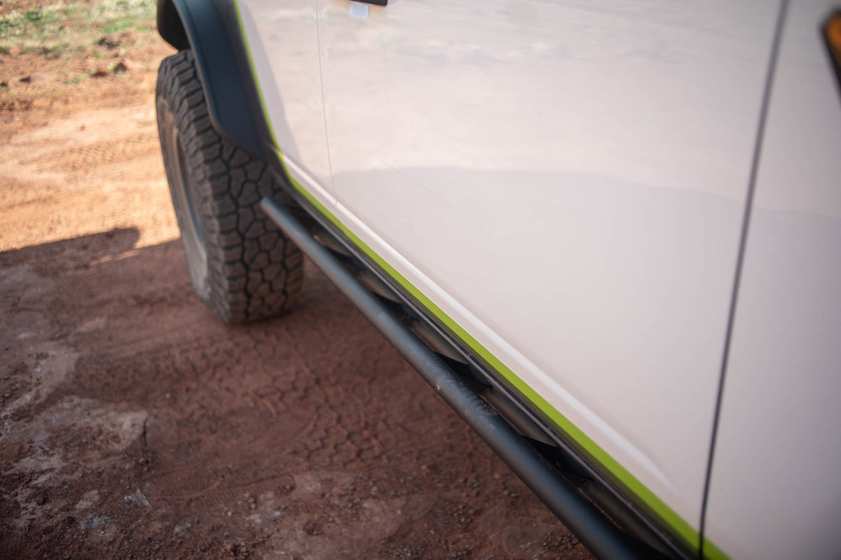 DV8 Offroad - 2021-2026 Ford Bronco | FS-15 4-Door Rock Sliders V2 - SRBR-07