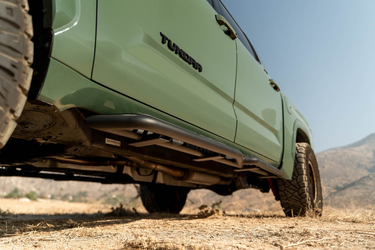 DV8 Offroad - 2022-2026 Toyota Tundra Crew Max | OE Plus Side Steps - SRTT2-01