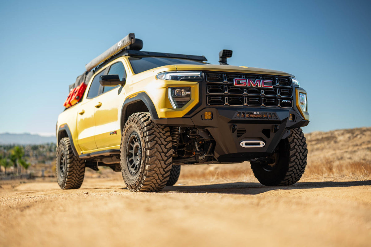 DV8 Offroad - 2023-2025 Chevy Colorado & GMC Canyon OE Plus Side Steps - SRCS3-01
