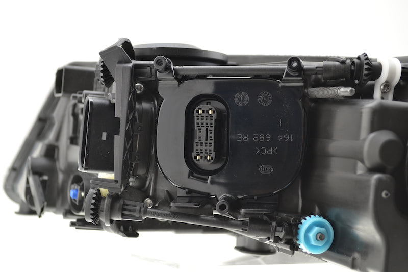 Hella 08-10 Vw Touareg Xenon Headlamp Rh - 009452181