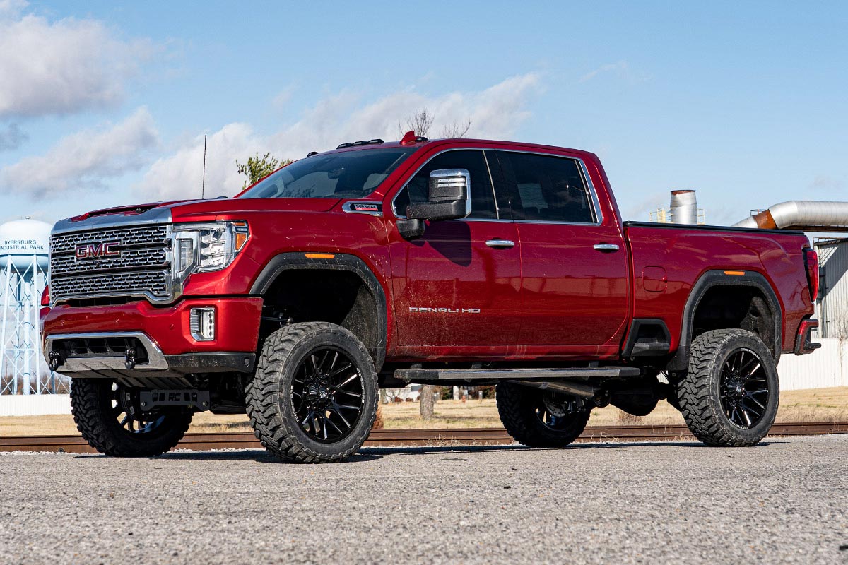 Rough Country - 5 Inch Lift Kit - NTD - M1 - Chevy/GMC 2500HD/3500HD (20-25) - 10240 by Rough Country - angle view