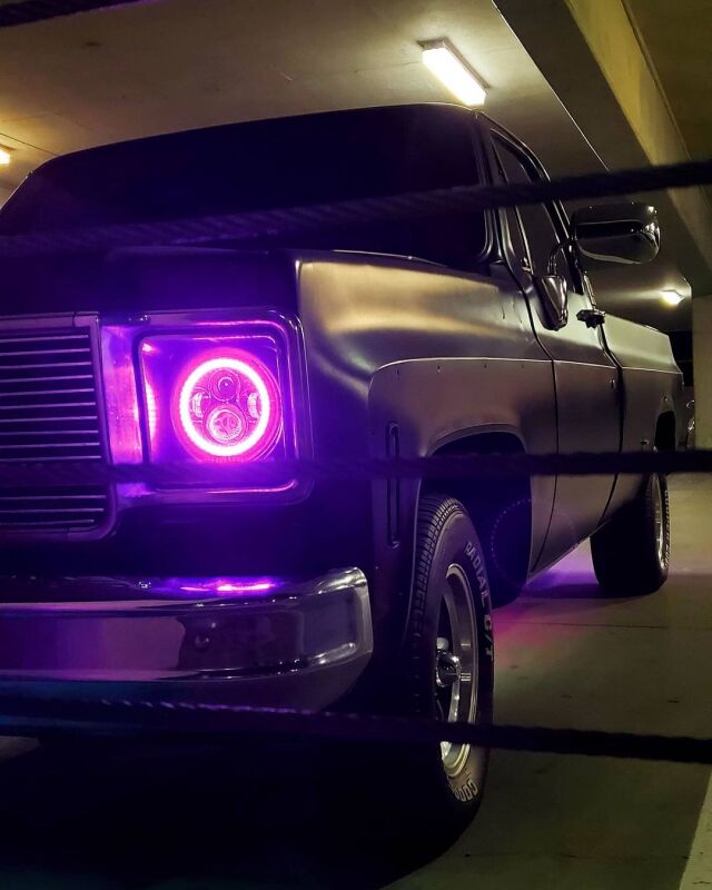 Oracle 7in High Powered LED Headlights - Black Bezel - Dynamic - Dynamic SEE WARRANTY - 5769-332
