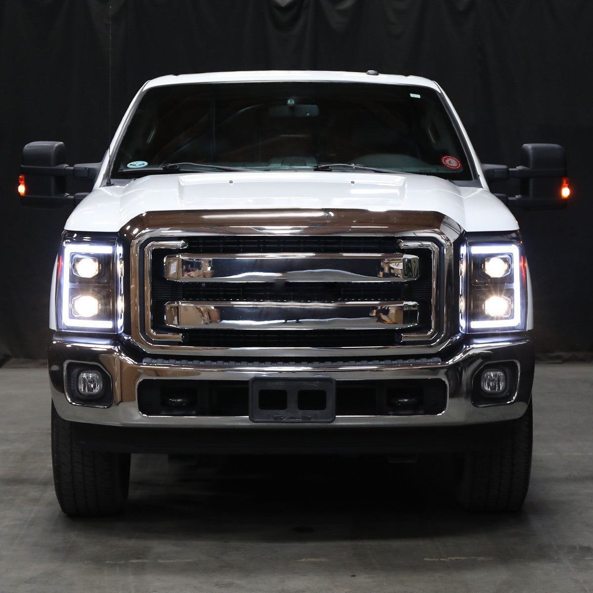 Spec-D Tuning - 2017-2019 Ford F-250 F-350 F-450 F-550 LED C-Bar Projector Headlights w/ Switchback Sequential Turn Signals (Black Housing/Clear Lens) - 2LHP-F25017JM-SQ-RS