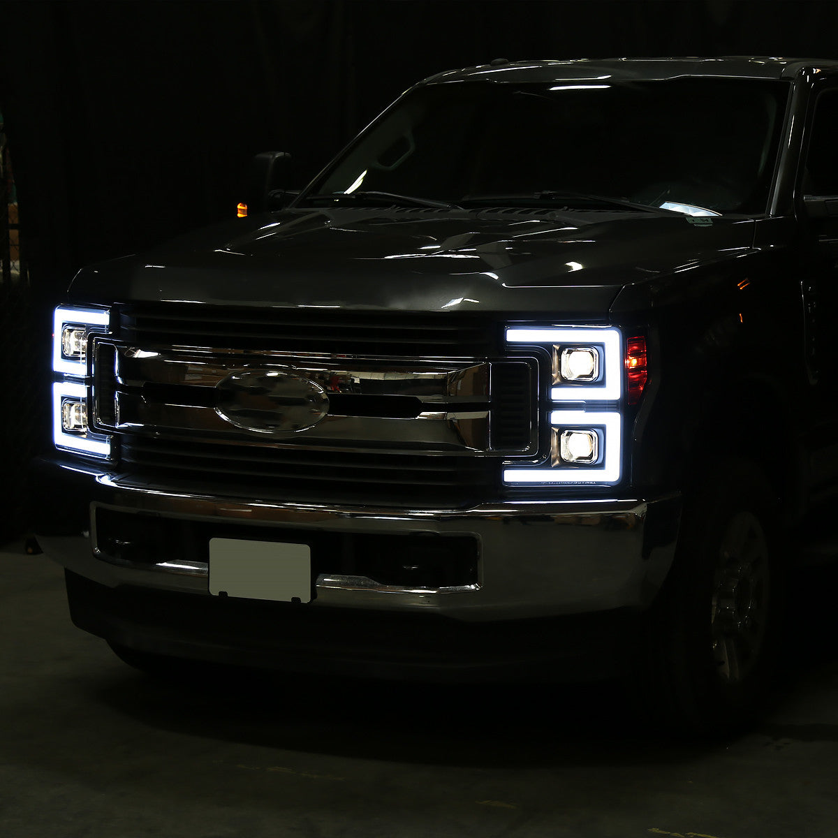 Spec-D Tuning - 2017-2019 Ford F-250 F-350 F-450 F-550 LED C-Bar Projector Headlights w/ Switchback Sequential Turn Signals (Black Housing/Clear Lens) - 2LHP-F25017JM-SQ-RS