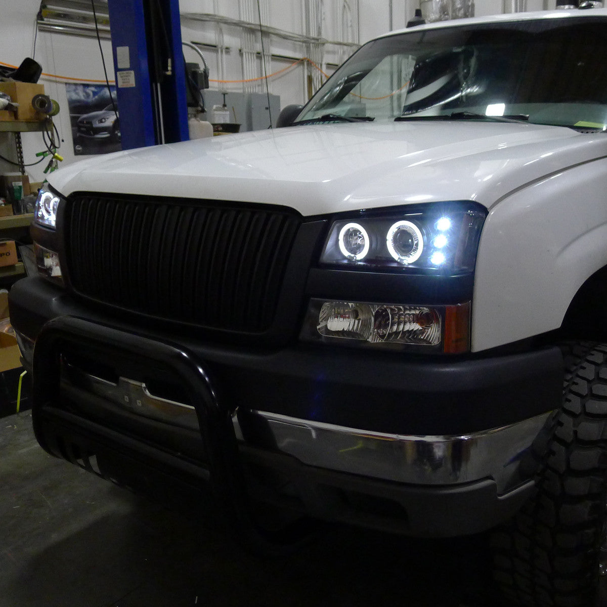 Spec-D Tuning - 2002-2006 Chevrolet Avalanche/ 2003-2007 Silverado Dual Halo Projector Headlights (Matte Black Housing/Clear Lens) - 2LHP-SIV03JM-TM