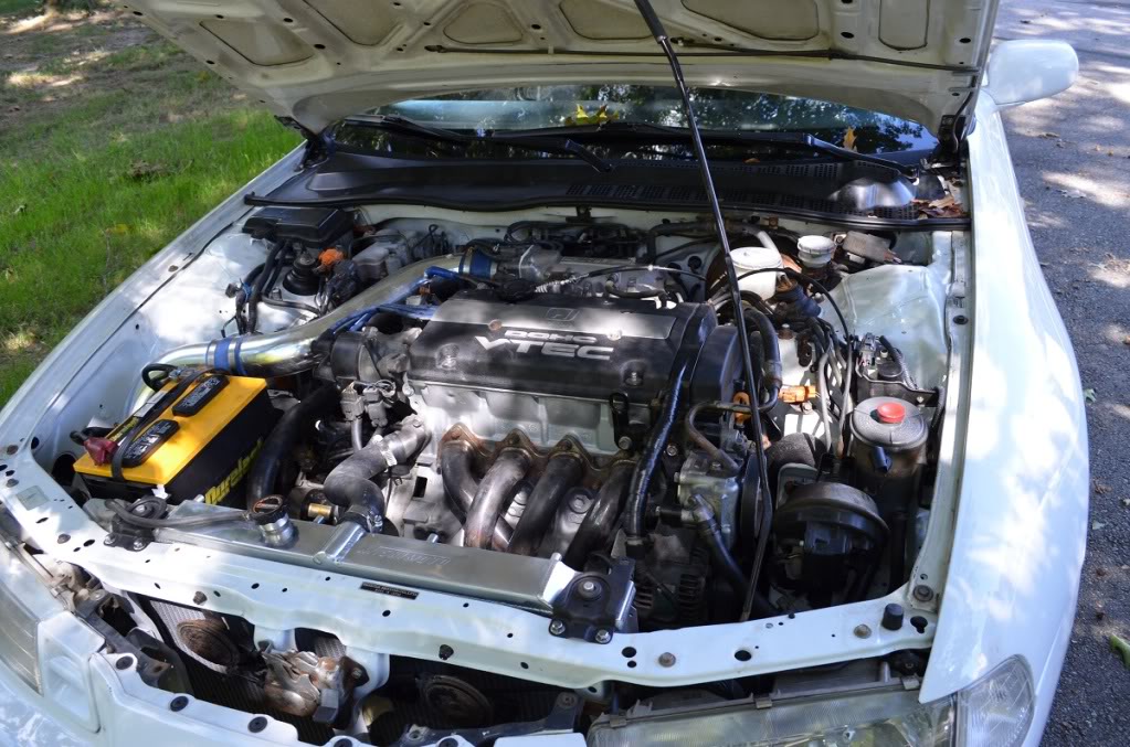 Mishimoto 92-96 Honda Prelude Manual Aluminum Radiator - MMRAD-BB2-92 for 1992-1996 Honda Prelude - angle view