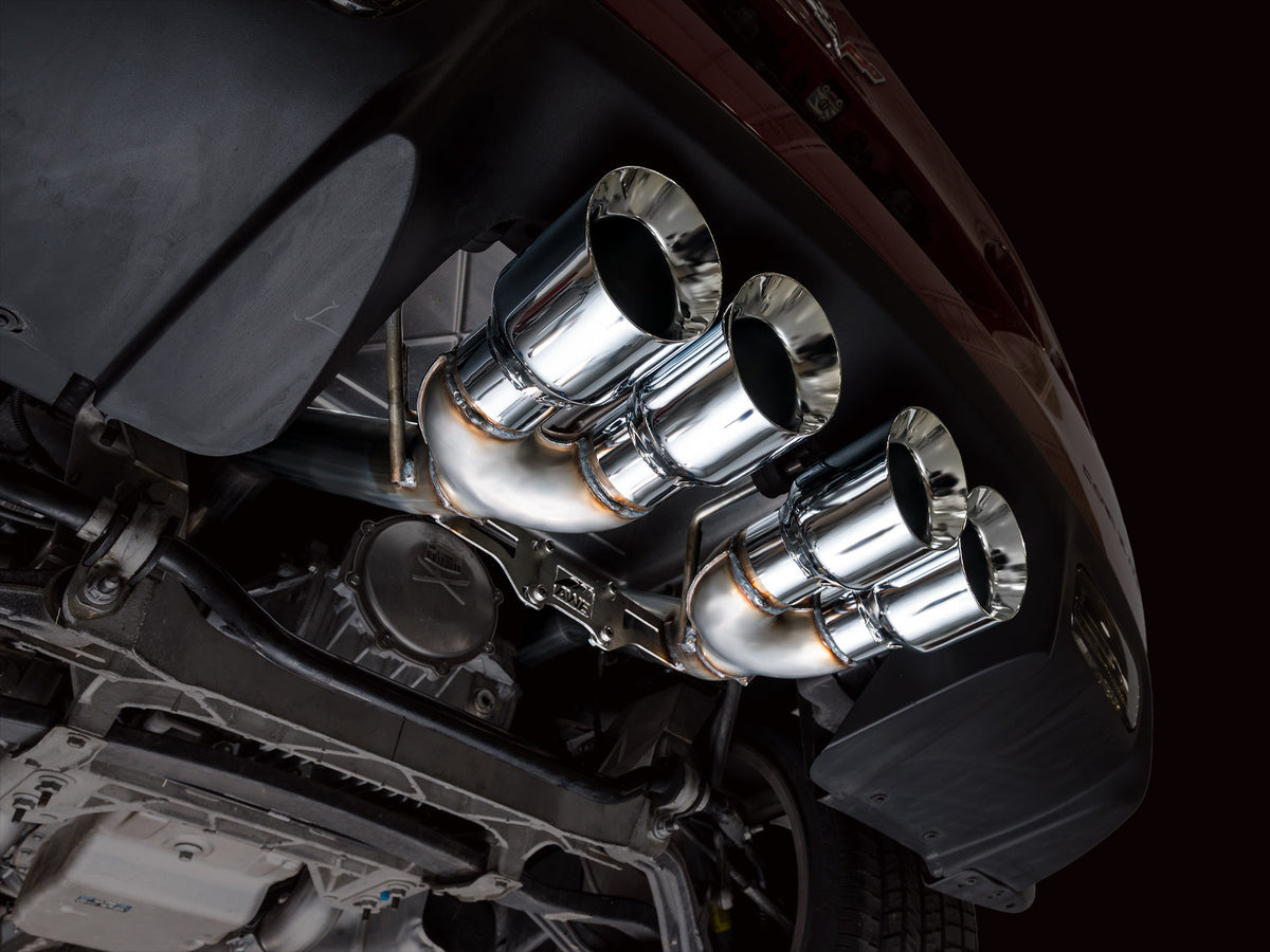 AWE Tuning 05-07 C6 Chevrolet Corvette 6.0L Track Edition Axleback Exhaust w/ Diamond Black Tips - 3020-43660