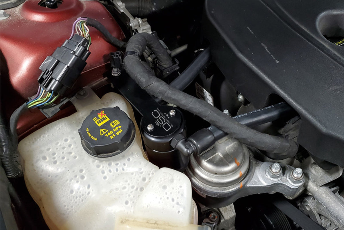 J&L 13-19 Ford Fusion 1.5L EcoBoost Oil Separator 3.0 Passenger Side - Black Anodized - 3039P-B