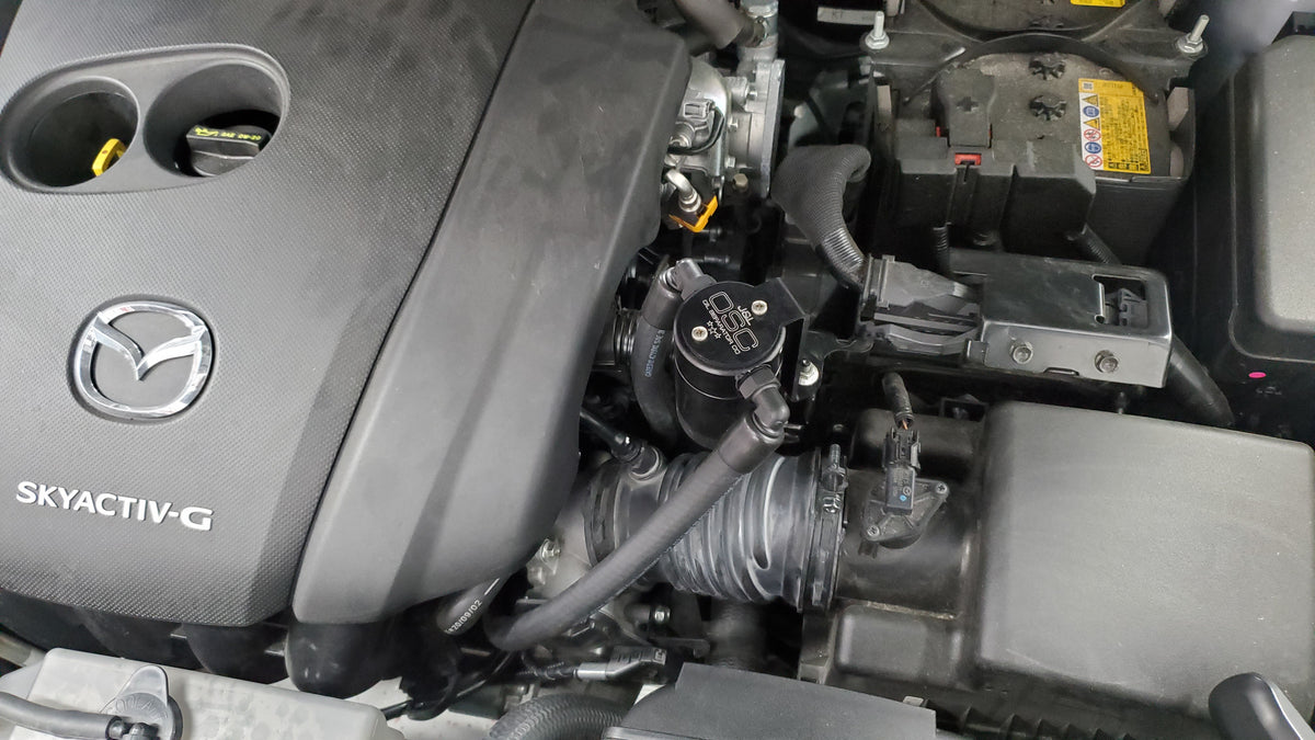J&L 14-24 Mazda CX5 2.5L Non-turbo Driver Side 3.0 Oil Separator Kit - Black Anodized - 3111D-B
