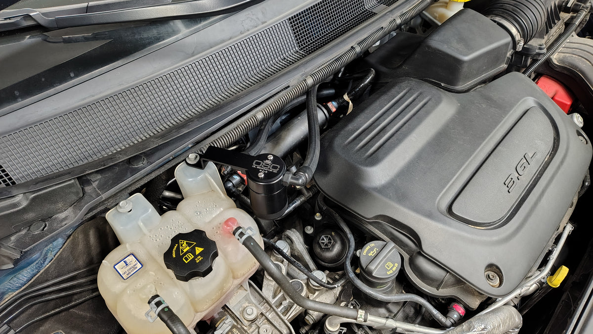 J&L 17-25 Chrysler Pacifica/20-25 Chrysler Voyager Oil Separator PCV Side - Black Anodized - 3125P-B