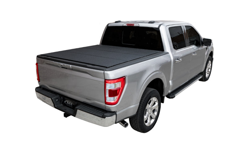 Access LOMAX Tri-Fold Cover 2019+ RAM 2500/3500 6.4ft Bed - Black Diamond Mist - B4040069