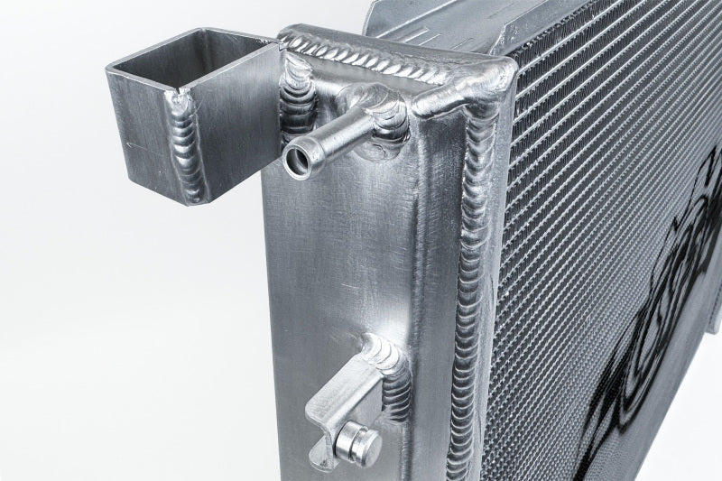 CSF Porsche 955/957 Cayenne / Audi Q7 / VW Touareg Heavy-Duty Performance Radiator - 7227