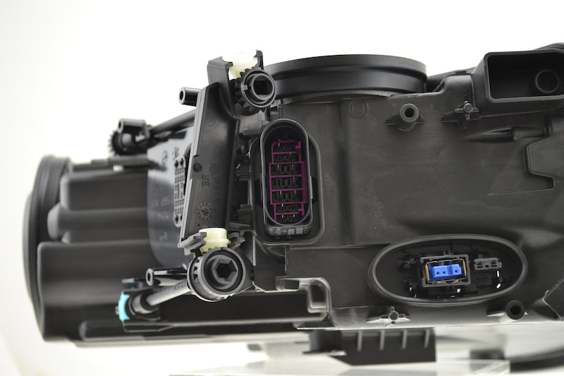 Hella 08-10 Vw Touareg Bi-Xenon Headlamp Lh - 009452171