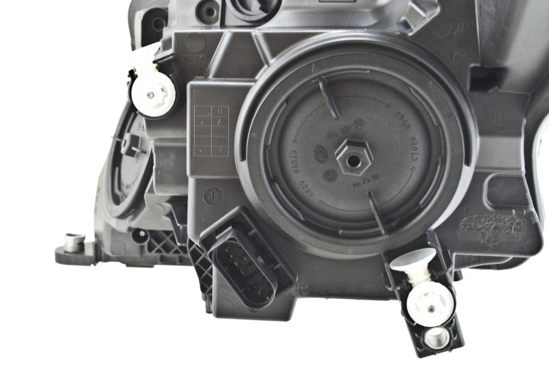 Hella 2016 Mercedes-Benz Metris Headlamp Rh - 011284561