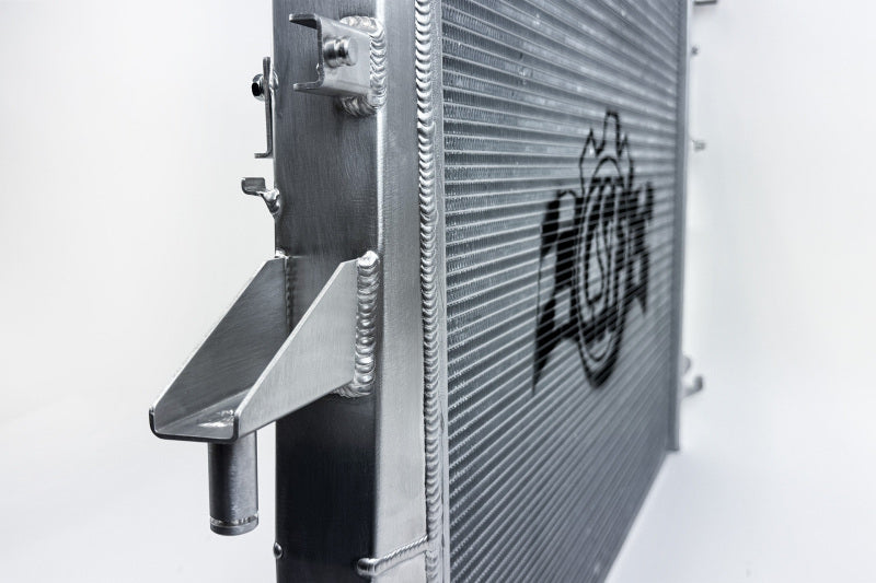CSF Porsche 955/957 Cayenne / Audi Q7 / VW Touareg Heavy-Duty Performance Radiator - 7227
