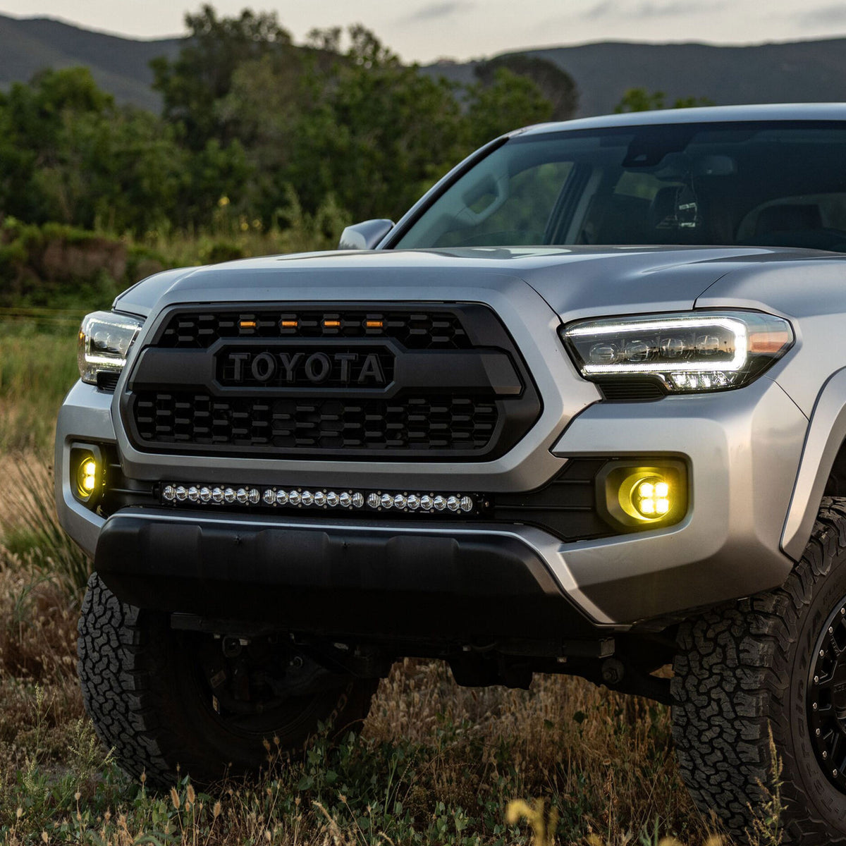 Baja Designs Toyota Tacoma 30in Light Bar Kit - Install