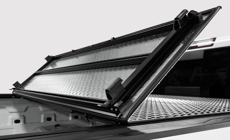 Access LOMAX 2022+ Nissan Frontier 6ft Bed Tri-Fold Hard Cover - Black Urethane - B3030069