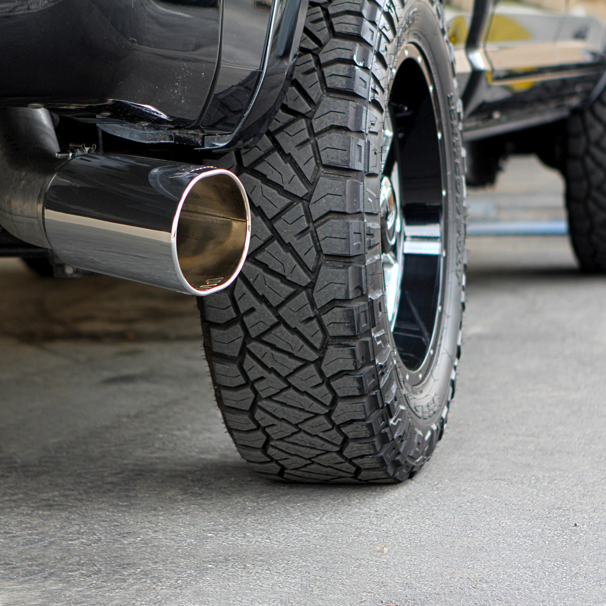Banks Power 13-18 Dodge Ram 6.7 5in Monster Exhaust System - Single Exhaust w/ Chrome Tip - 49797