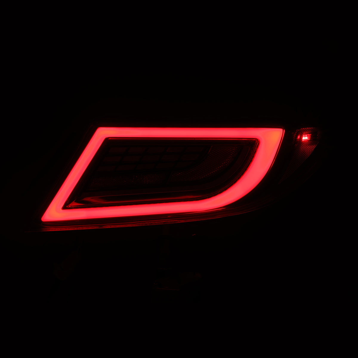 AlphaRex 22+ Toyota GR86/Subaru BRZ LUXX-Series LED Tail Lights Vivid Red - 675030