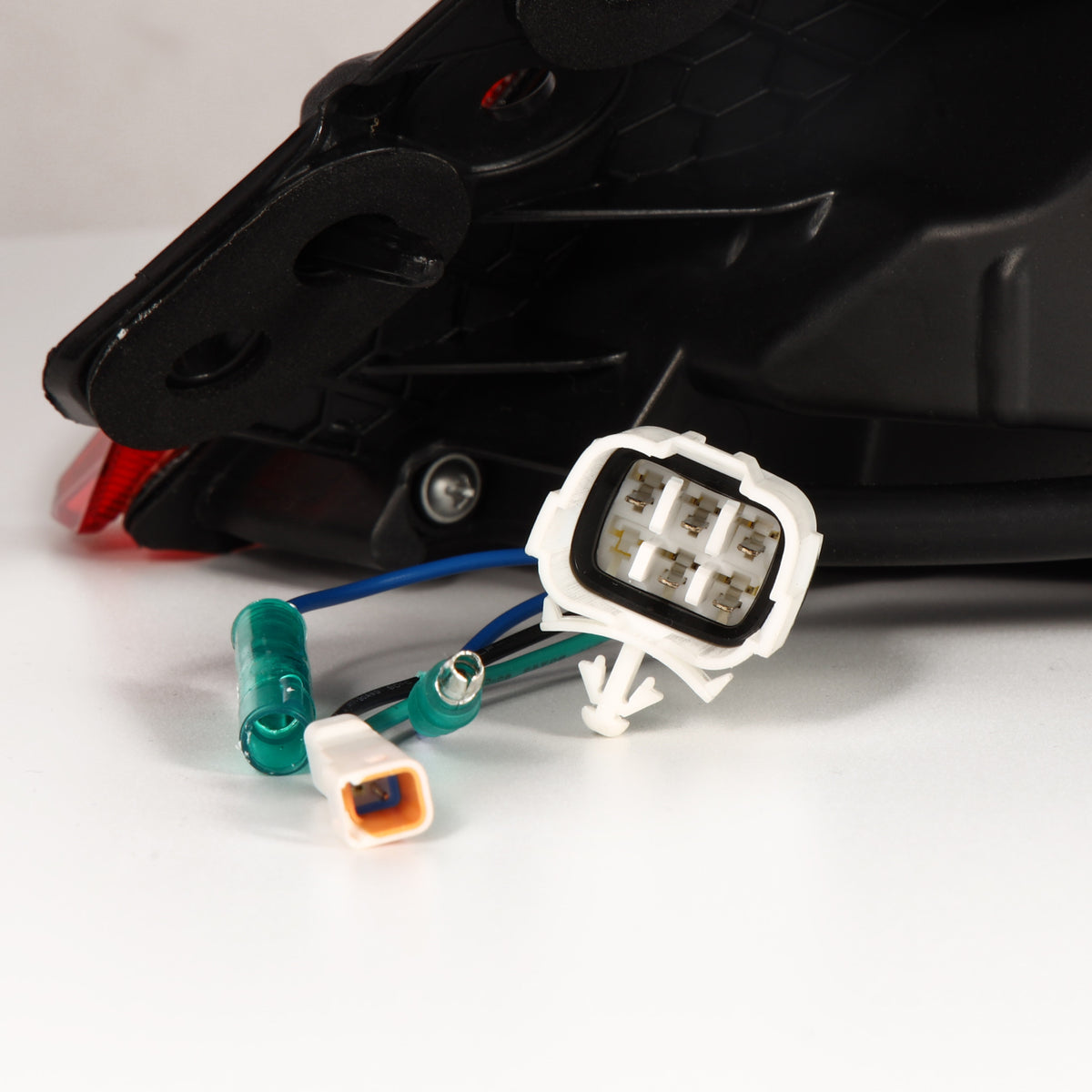 AlphaRex 22+ Toyota GR86/Subaru BRZ LUXX-Series LED Tail Lights Vivid Red - 675030