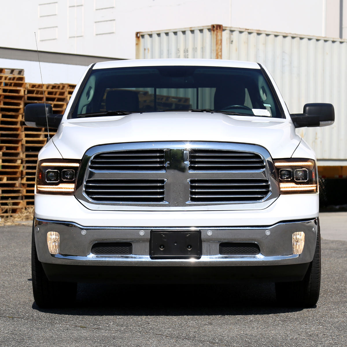 Spec-D Tuning - 2009-2018 Dodge RAM 1500  / 2019-2021 RAM Classic / 2010-2018 RAM 2500 3500 Projector Headlights w/ Amber LED Sequential Turn Signal (Matte Black Housing/Clear Lens) - 4LHP-RAM09JMG7-SQ-RS
