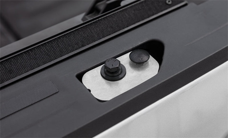 Access ADARAC Aluminum Pro Series 14-18 Chevy/GMC Full Size 1500 5ft 8in Bed Truck Rack-Matte Black - F2020042
