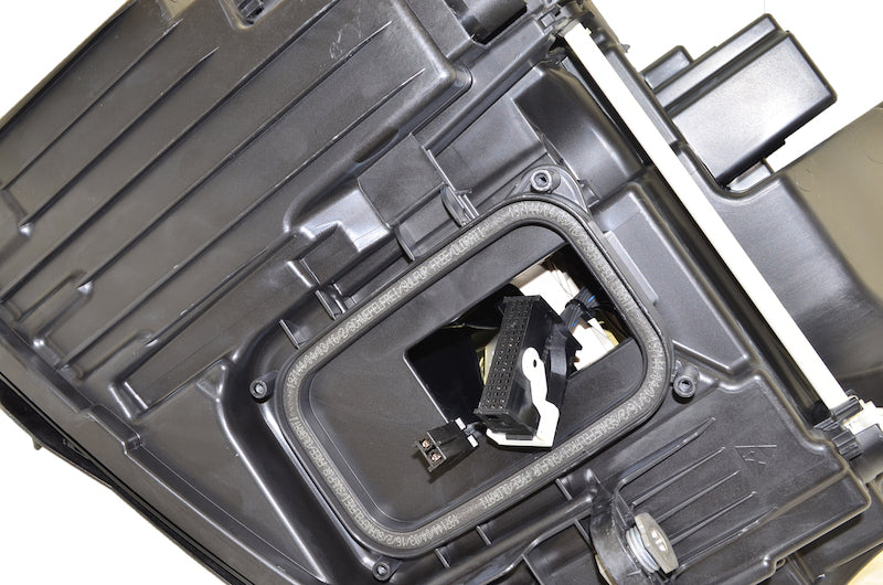 Hella Mercedes-Benz E-Class Headlamp Rh Led - 012076561