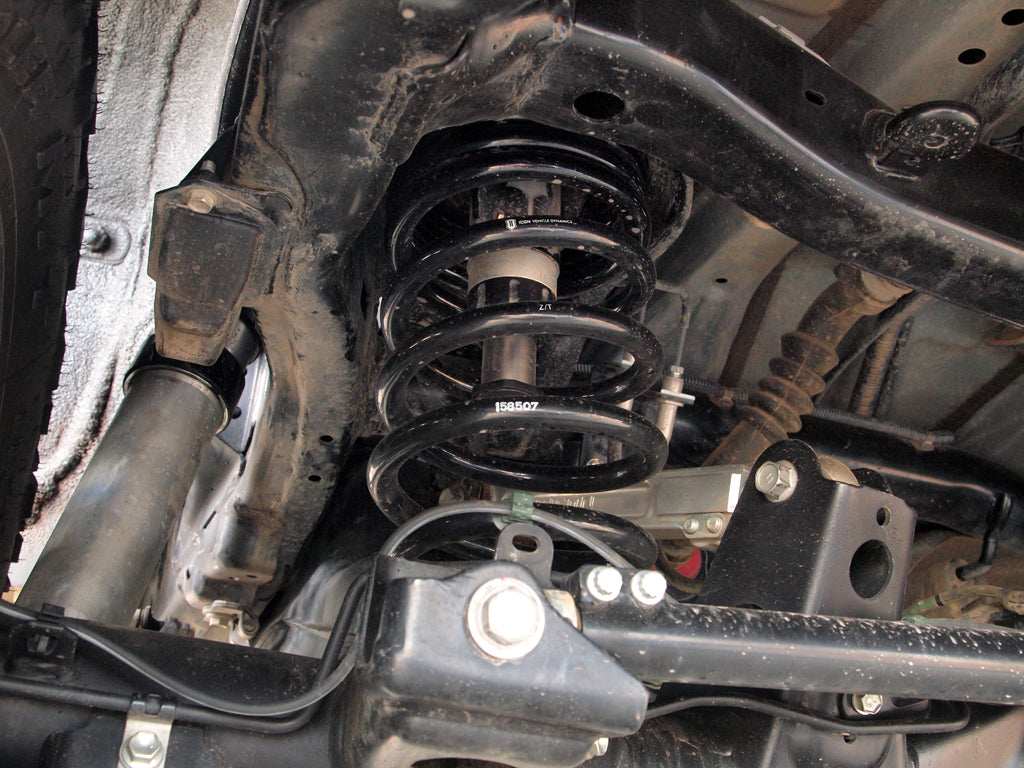 ICON 2007+ Toyota FJ / 2003+ Toyota 4Runner Rear 3in Dual Rate Spring Kit - 52800